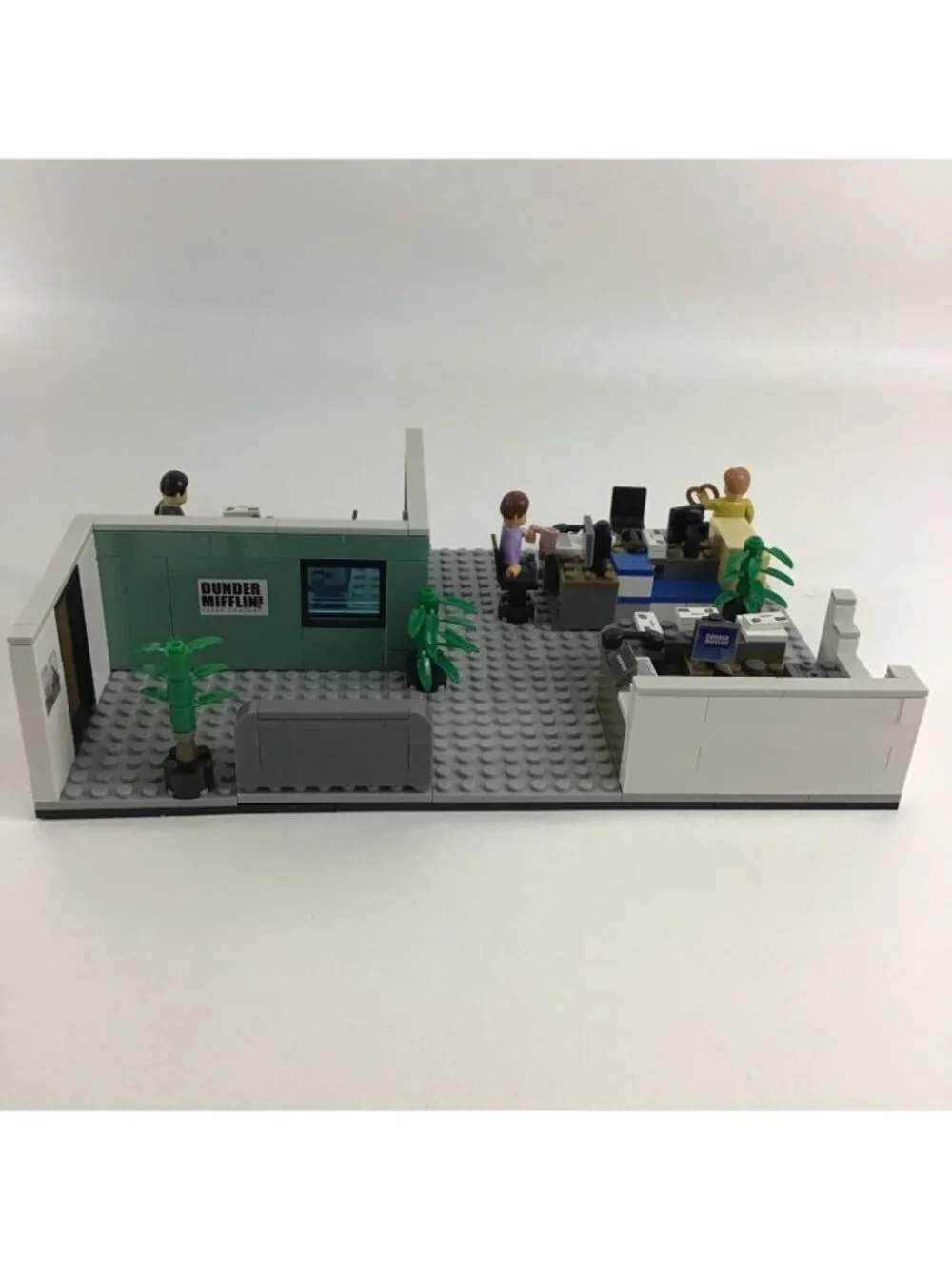 NBC The Office Dunder Mifflin Scranton Branch Construction Set Minifigures 99%